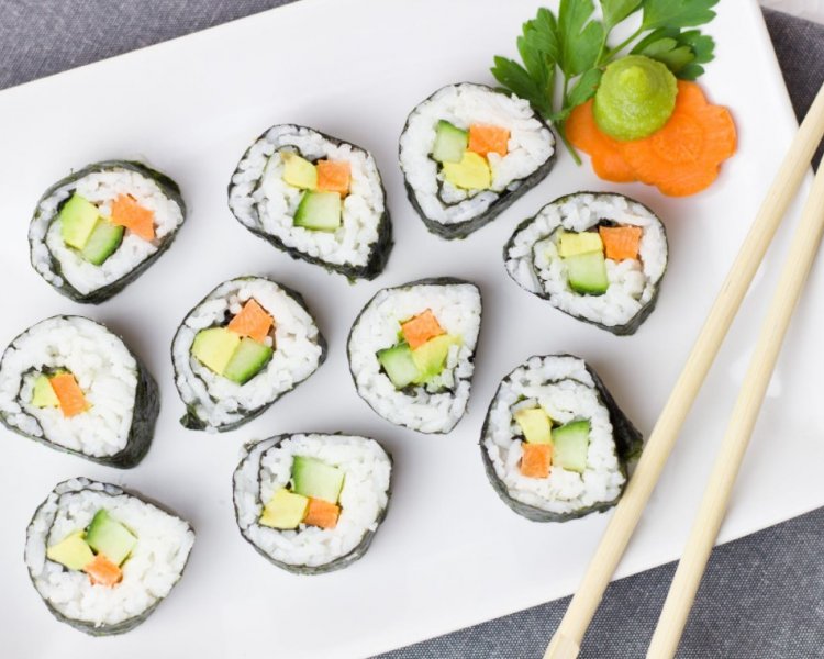 Hvad er maki sushi?